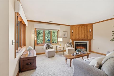 Photo of 465 Hartford Sq, Hartford, WI 53027 (MLS # 1950995)