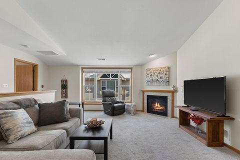 Photo of 1513 92nd St, Sturtevant, WI 53177 (MLS # 1947952)