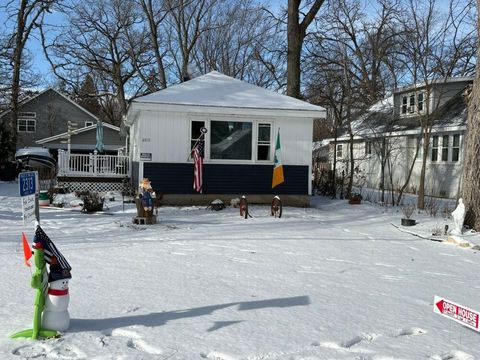 Photo of 2313 Haerle Ave, Twin Lakes, WI 53181 (MLS # 1954773)