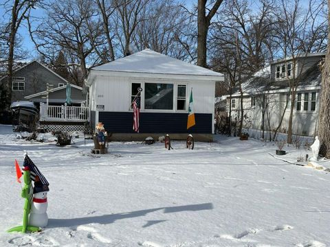 Photo of 2313 Haerle Ave, Twin Lakes, WI 53181 (MLS # 1954773)