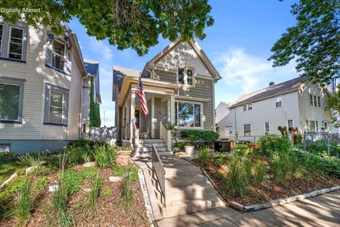 Photo of 2243 S Mound St, Milwaukee, WI 53207 (MLS # 1967316)