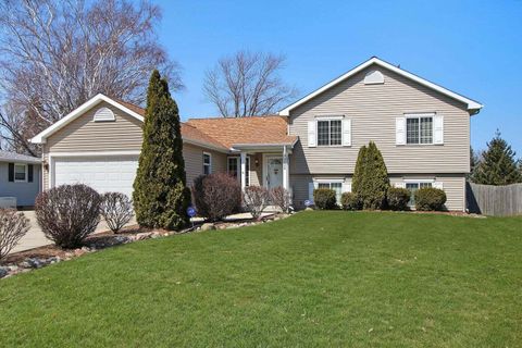 Photo of 3624 30th St, Kenosha, WI 53144 (MLS # 1952511)