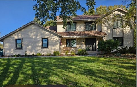 Photo of 12414 N Wasaukee Rd, Mequon, WI 53097 (MLS # 1984155)
