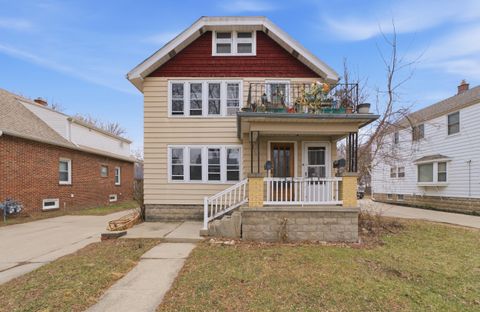 Photo of 2225 S 82nd St, West Allis, WI 53219 (MLS # 1955110)