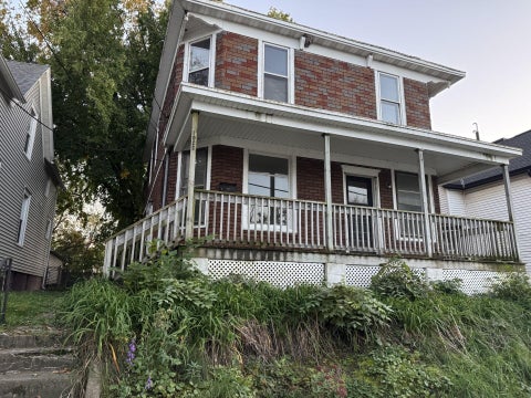 Photo of 1925 Prospect St, Racine, WI 53404 (MLS # 1985752)