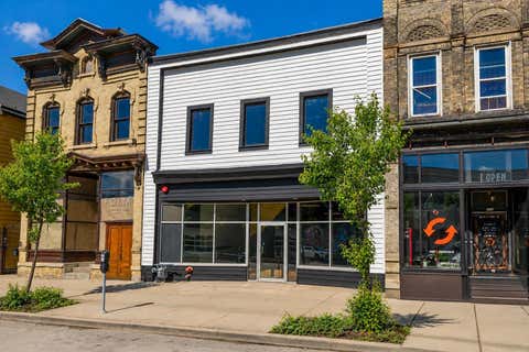 Photo of 715 S 5th St, Milwaukee, WI 53204 (MLS # 1972287)
