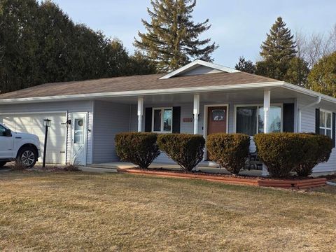 Photo of 2330 38th St, Two Rivers, WI 54241 (MLS # 1952811)