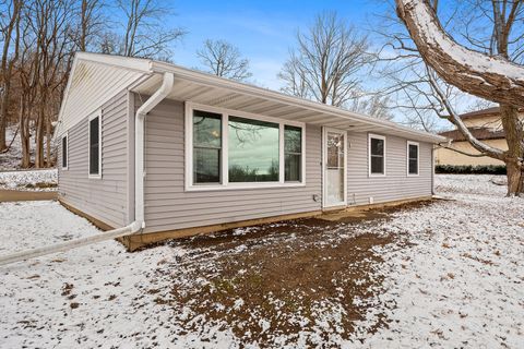 Photo of 16656 S Main St, Galesville, WI 54630 (MLS # 1953759)