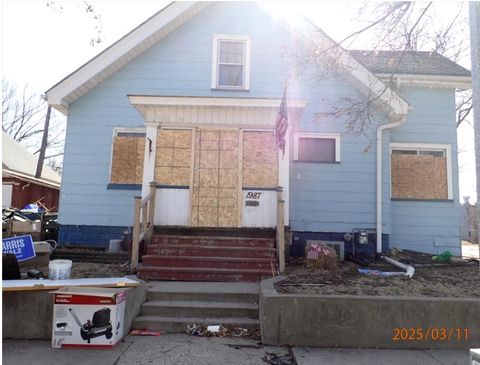 Photo of 1987 W Melvina St, Milwaukee, WI 53206 (MLS # 1947284)
