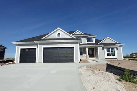 Photo of 9866 N Cygnet Ct, Mequon, WI 53097 (MLS # 1924968)