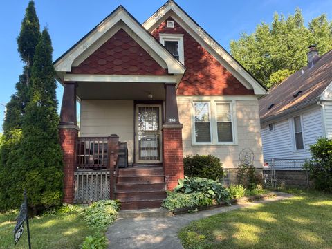 Photo of 4658 N 38th St, Milwaukee, WI 53209 (MLS # 1972481)