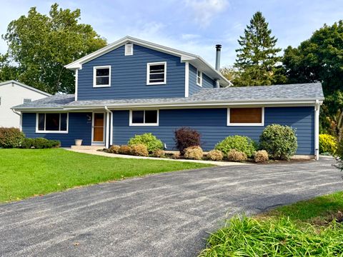 Photo of 14775 W Honey Ln, New Berlin, WI 53151 (MLS # 1940494)