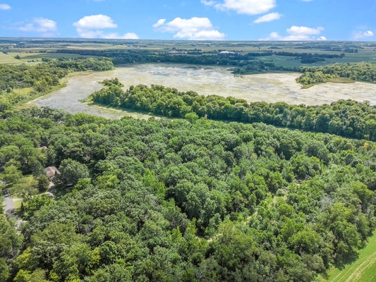 ADDRESS PRIVATE, ELKHORN, WI 53121 - Image e50d4b9f44c7dc7335671a355f4e113a/1114120490