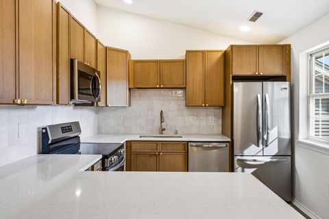 Photo of 18520 Emerald Cir, Brookfield, WI 53045 (MLS # 1953857)