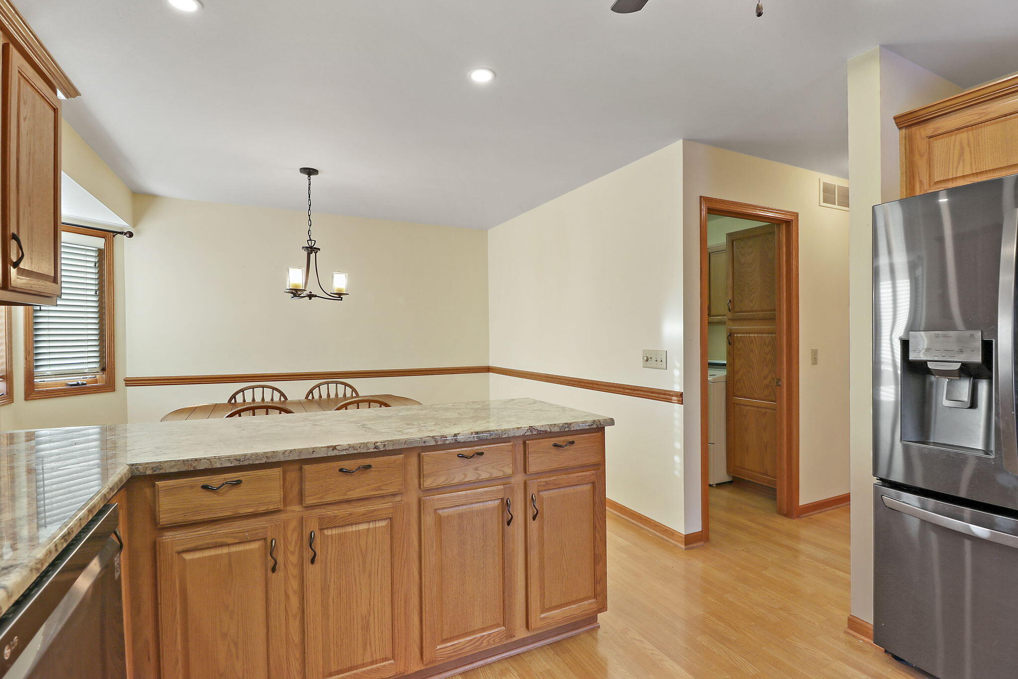 Mount Pleasant, Wisconsin 53406, United States, 3 Bedrooms Bedrooms, ,4 BathroomsBathrooms,Residential,Active,12645