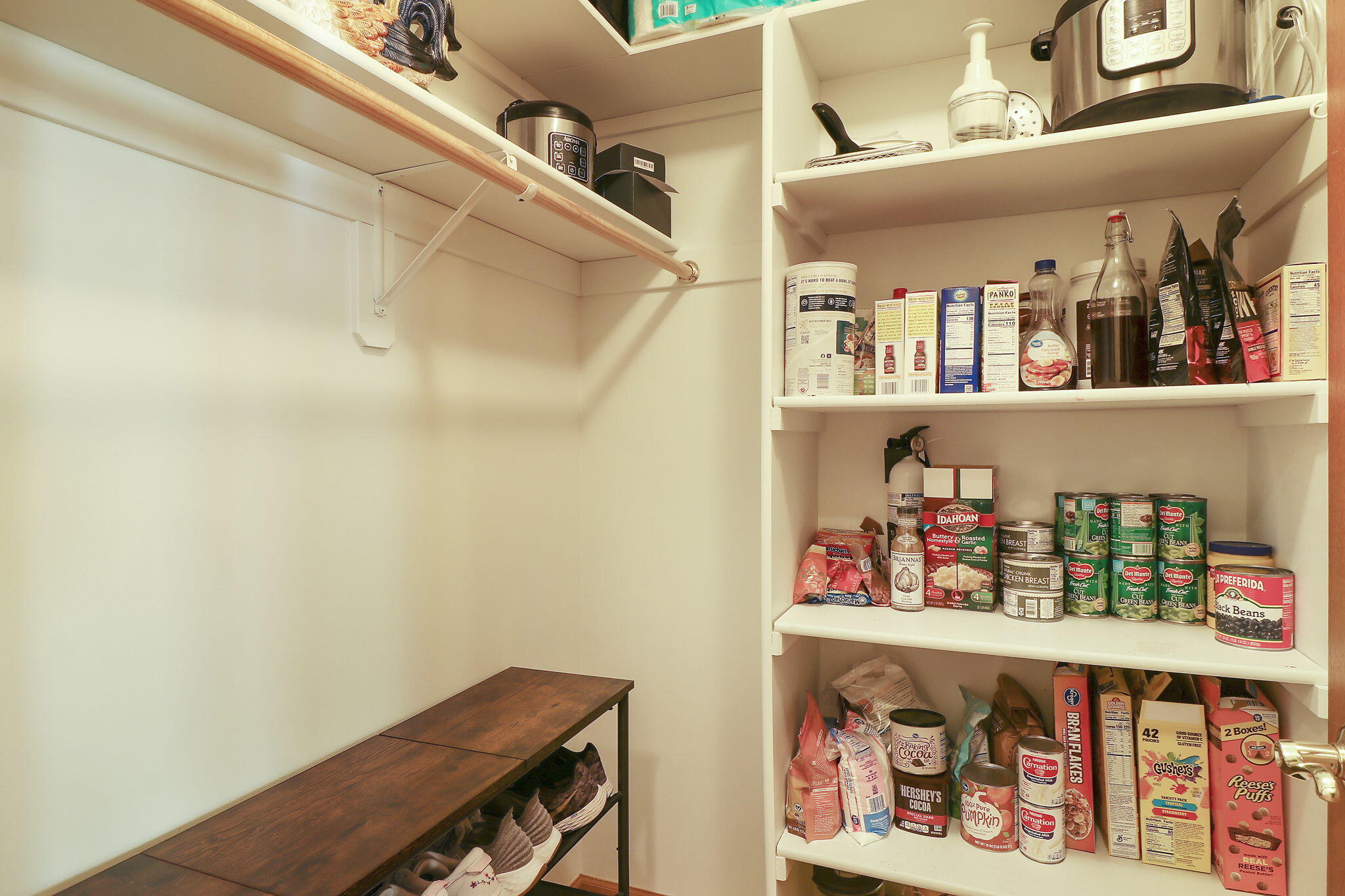 Mount Pleasant, Wisconsin 53406, United States, 3 Bedrooms Bedrooms, ,4 BathroomsBathrooms,Residential,Active,12645