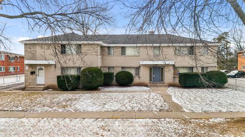 Photo of 6181 N 84th St, Milwaukee, WI 53225 (MLS # 1948013)