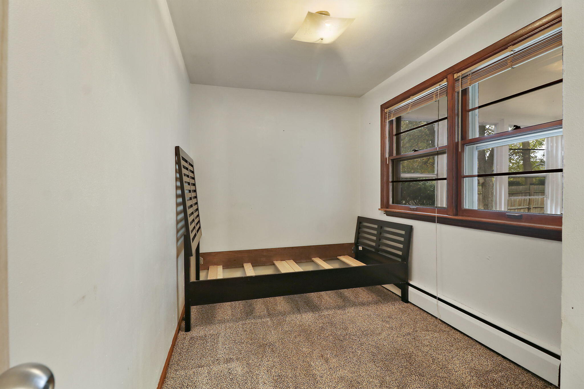 Hales Corners, Wisconsin 53130, United States, 4 Bedrooms Bedrooms, ,2 BathroomsBathrooms,Residential,Active,240049