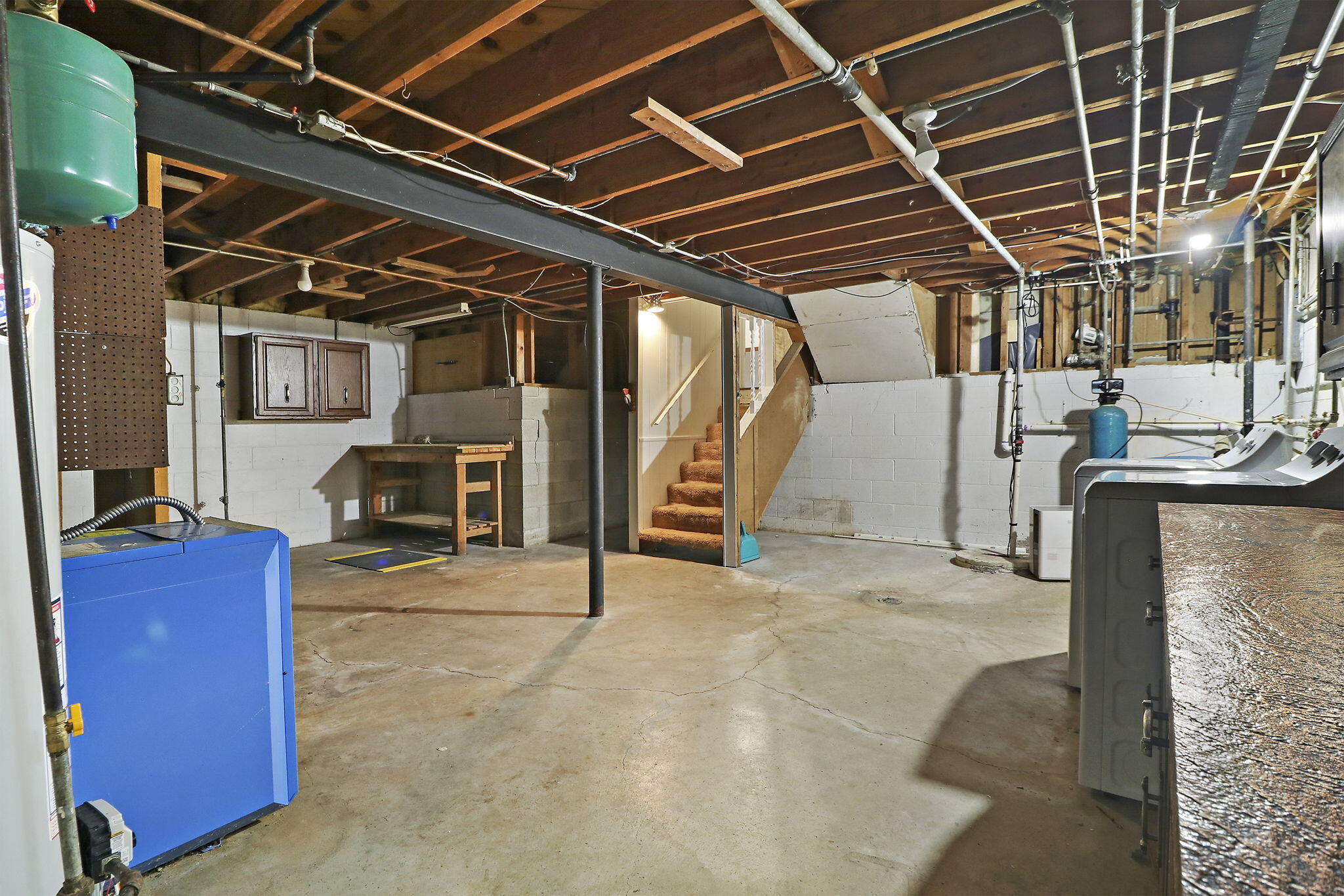 Hales Corners, Wisconsin 53130, United States, 4 Bedrooms Bedrooms, ,2 BathroomsBathrooms,Residential,Active,240049