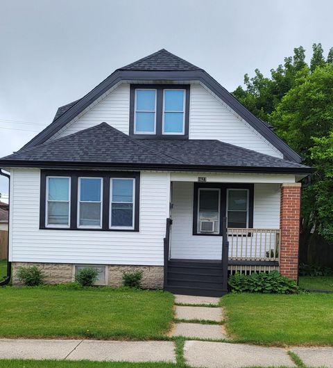 Photo of 1627 Monroe Ave, South Milwaukee, WI 53172 (MLS # 1931512)