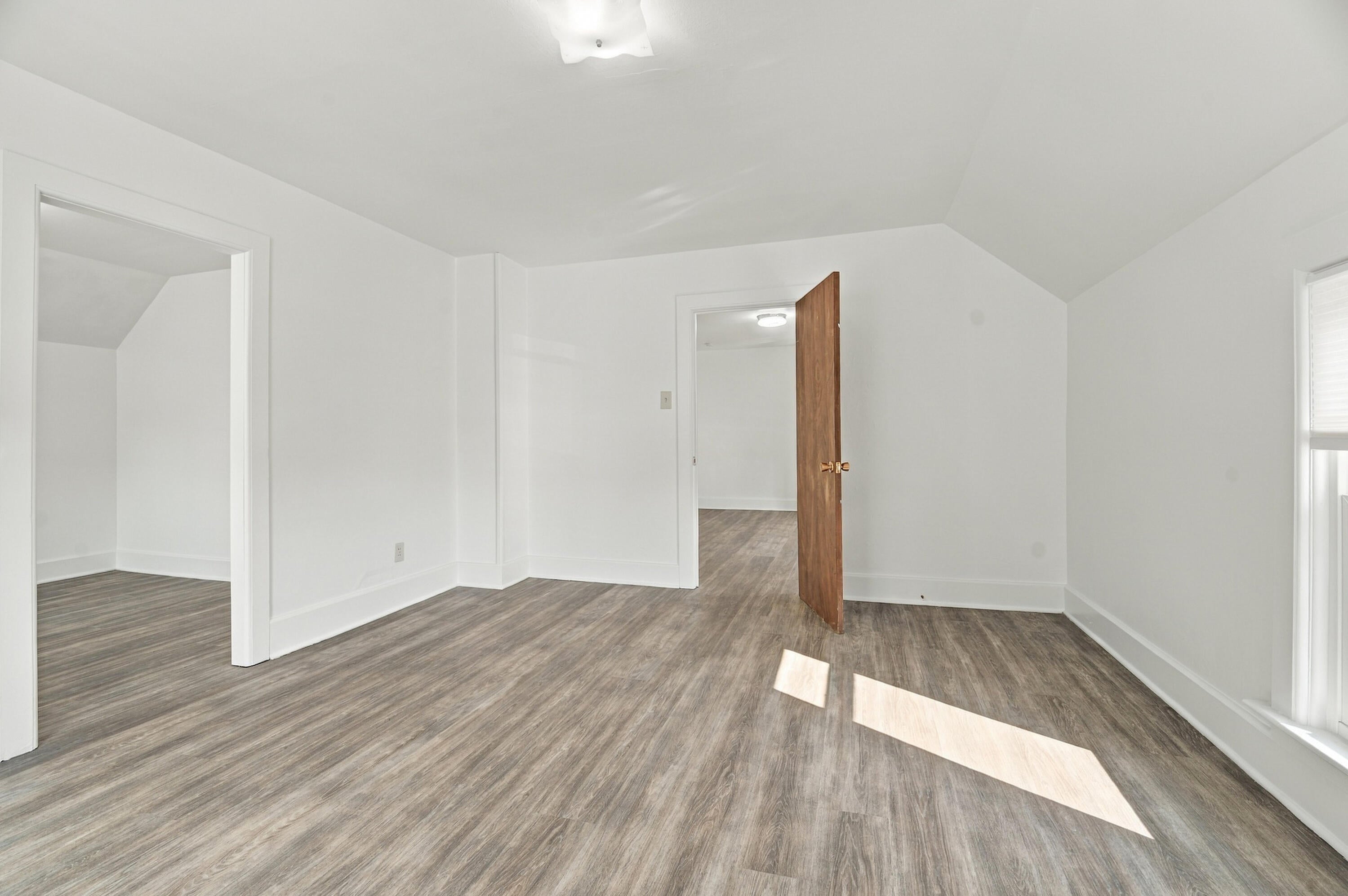 Listing 7