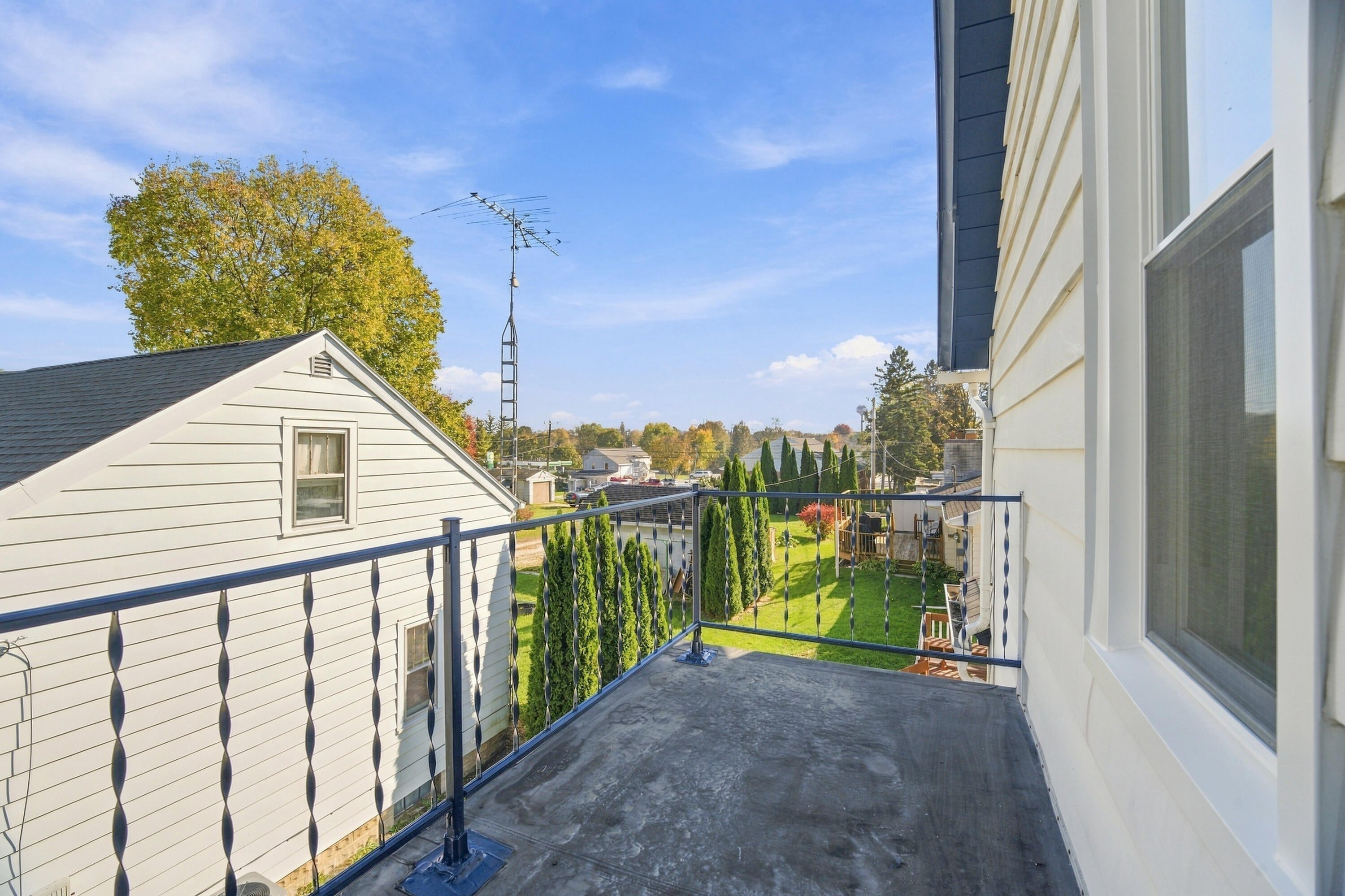 Listing 7