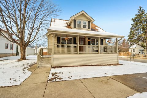 Photo of 201 S 74th St, Milwaukee, WI 53214 (MLS # 1910520)
