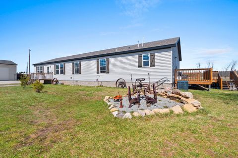 Photo of W4064 Porterfield Lake Rd, Porterfield, WI 54159 (MLS # 1959049)