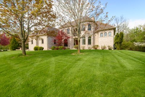 Photo of 10935 N Oriole Ln, Mequon, WI 53092 (MLS # 1962436)