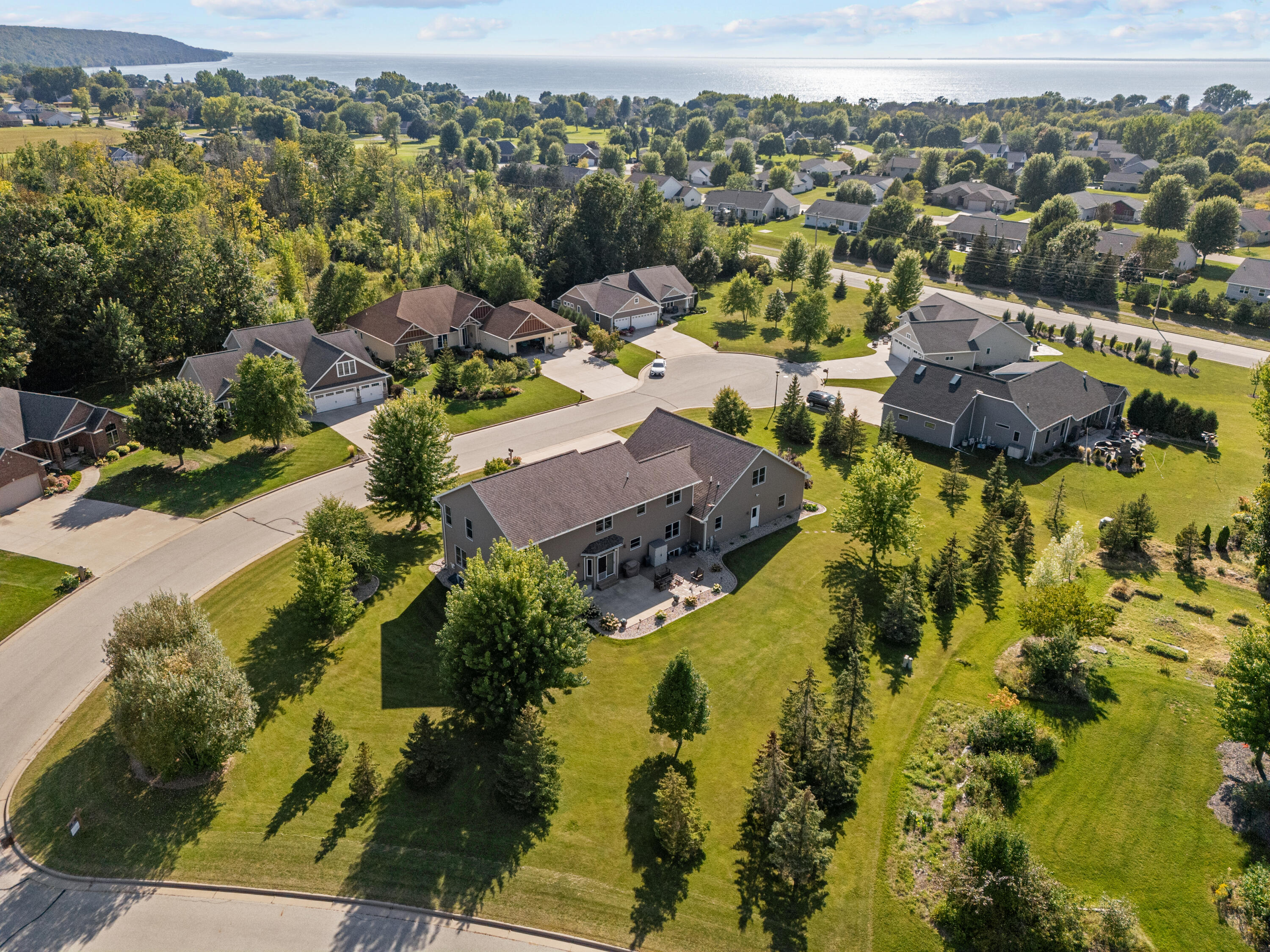 Sherwood, Wisconsin 54169, United States, 5 Bedrooms Bedrooms, ,5 BathroomsBathrooms,Residential,Active,244086