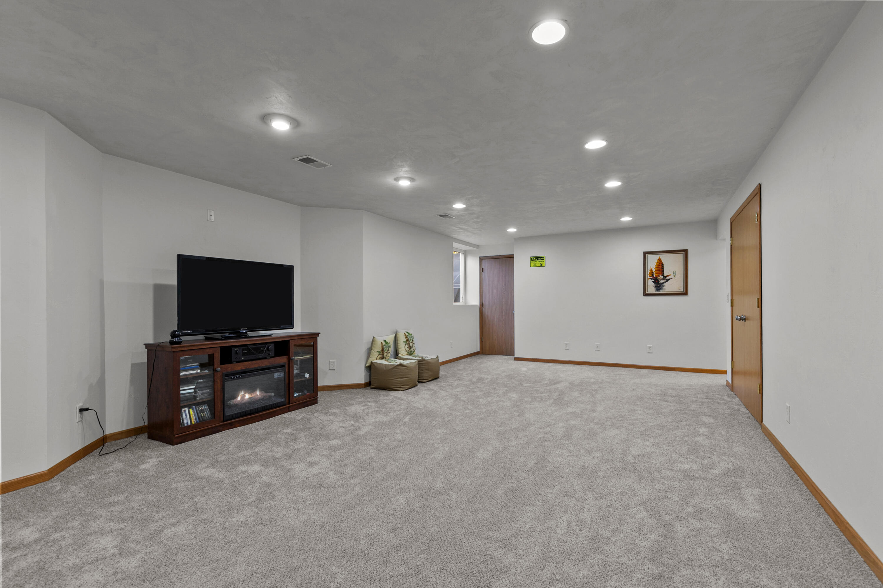 Sherwood, Wisconsin 54169, United States, 5 Bedrooms Bedrooms, ,5 BathroomsBathrooms,Residential,Active,244086