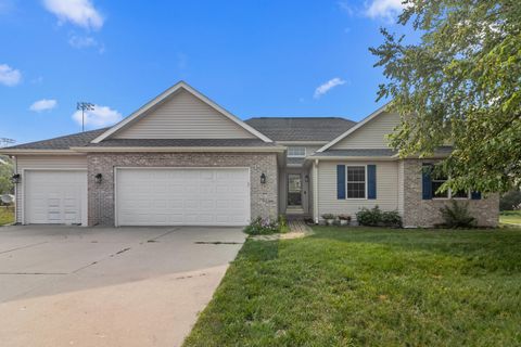 Photo of 252 Cotton Grass Ln, Walworth, WI 53184 (MLS # 1972330)