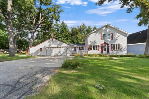 Photo of N9114 Cedar Ave, East Troy, WI 53120 (MLS # 1983387)
