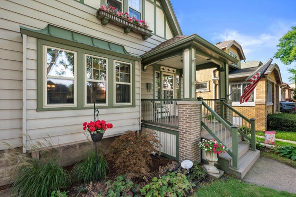 837 S 17TH ST, MILWAUKEE, WI 53204 - Image e7b85d88fc8478ddedb2731db051fb69/2008413547