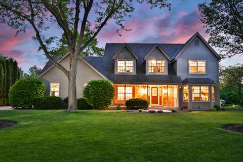 Photo of 5351 W Woodland Dr, Brown Deer, WI 53223 (MLS # 1967937)