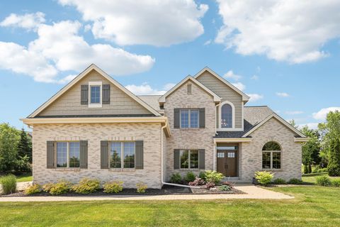 Photo of 13745 W Park Central Blvd, New Berlin, WI 53151 (MLS # 1922802)