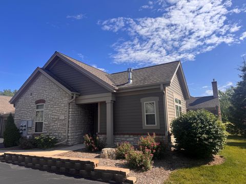 Photo of 15160 Huff Way, Brookfield, WI 53005 (MLS # 1924609)