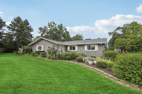 Photo of 19730 W Imperial Ct, New Berlin, WI 53146 (MLS # 1931655)