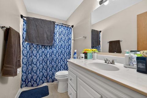 Photo of 9118 W Grantosa Dr, Milwaukee, WI 53225 (MLS # 1945128)