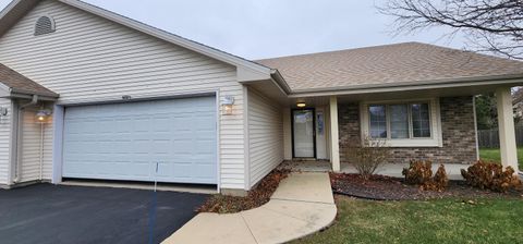 Photo of 8587 S Cortland Dr, Oak Creek, WI 53154 (MLS # 1901266)