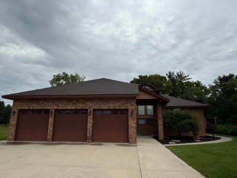 Photo of 5954 Bender Ct, Lyons, WI 53105 (MLS # 1981107)