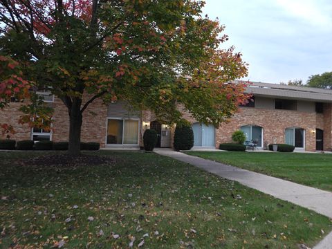 Photo of 11957 W Appleton Ave, Milwaukee, WI 53224 (MLS # 1939732)