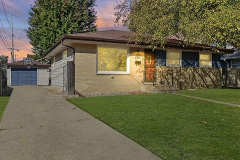 Photo of 7840 43rd Ave, Kenosha, WI 53142 (MLS # 1944356)