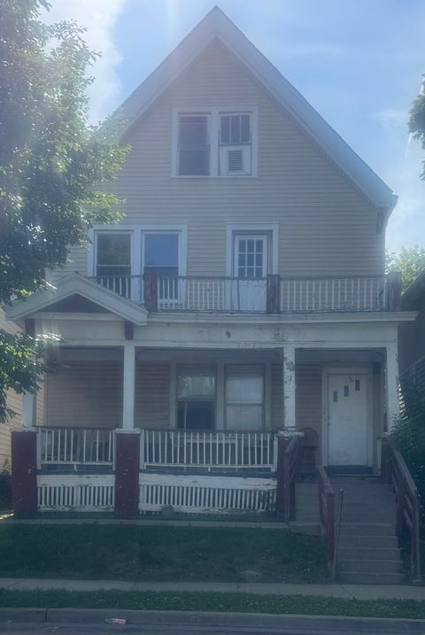 Photo of 2729 N Dr William Finlayson St, Milwaukee, WI 53212 (MLS # 1969886)