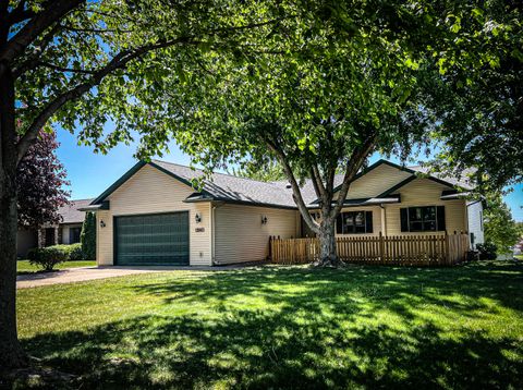 Photo of 4230 Cliffside Dr, La Crosse, WI 54601 (MLS # 1962492)