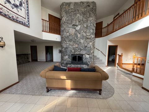 Photo of W332S3781 Lilac Ct, Genesee, WI 53118 (MLS # 1941451) Photo of W332S3781 Lilac Ct, Genesee, WI 53118 (MLS # 1941451)