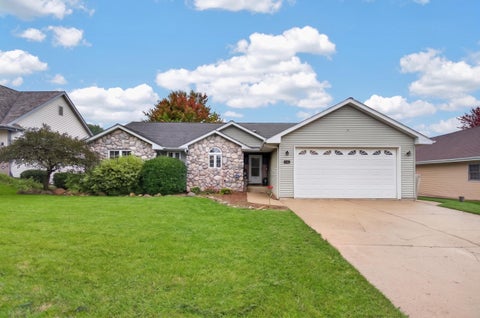 Photo of 6116 248th Ct, Paddock Lake, WI 53168 (MLS # 1981198)