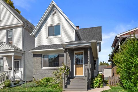 Photo of 342 E Deer Pl, Milwaukee, WI 53207 (MLS # 1937391) Photo of 342 E Deer Pl, Milwaukee, WI 53207 (MLS # 1937391)