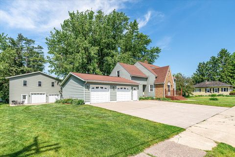 Photo of 409 Coe St, Cashton, WI 54619 (MLS # 1964882)