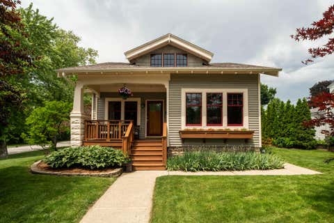 Photo of 1004 Cherry St, South Milwaukee, WI 53172 (MLS # 1969926)